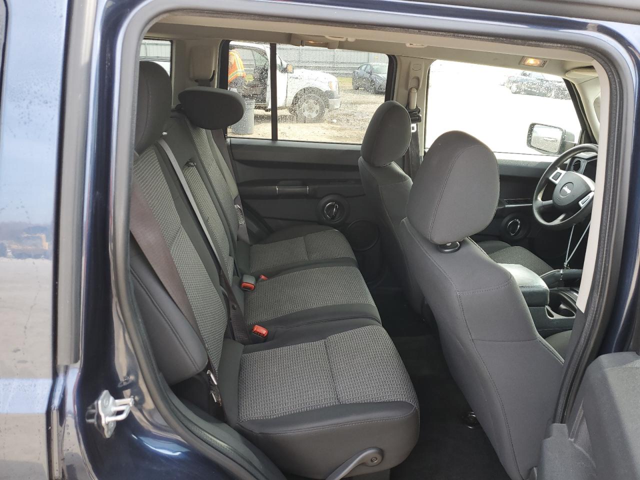 2009 Jeep Commander Sport VIN: 1J8HG48K19C538464 Lot: 44506165