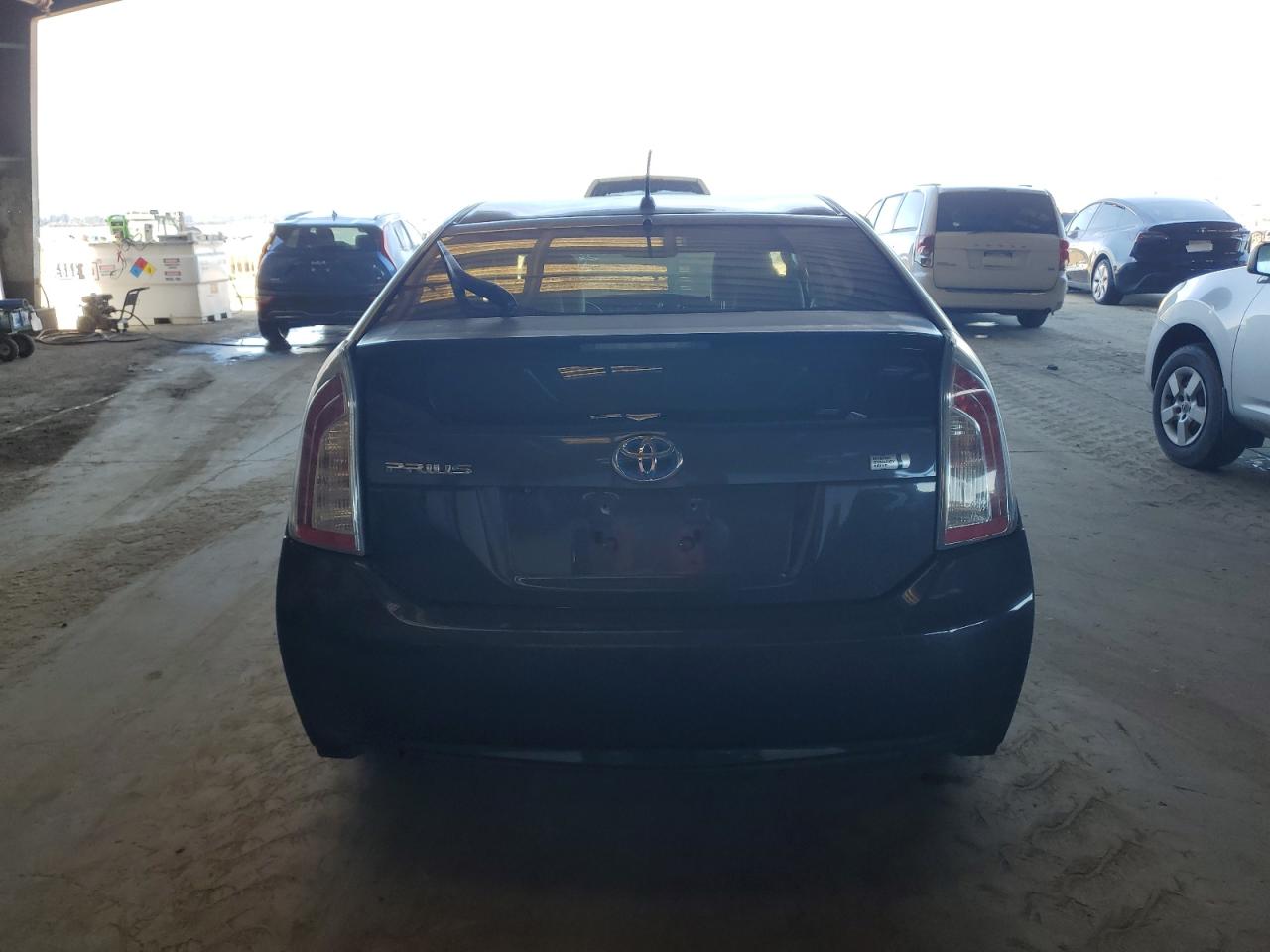 2014 Toyota Prius - Image 6