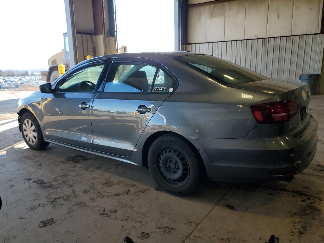 2016 Volkswagen Jetta - Image 2