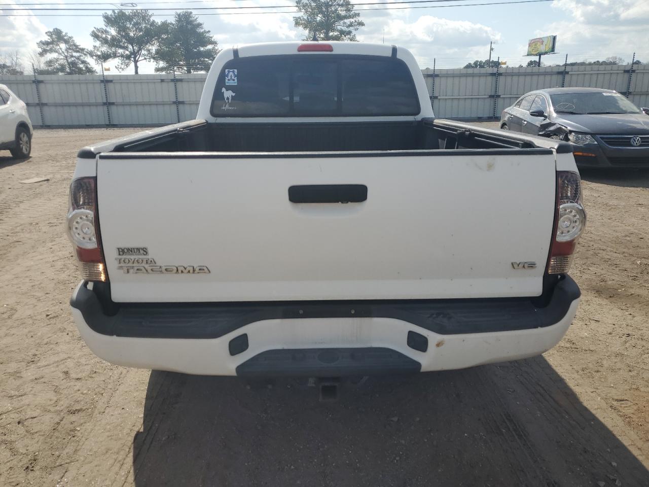 2012 Toyota Tacoma - Image 6