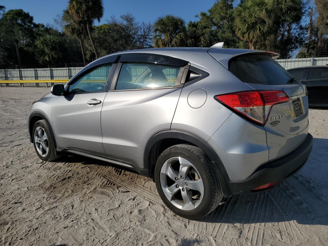 2019 Honda HR-V - Image 2