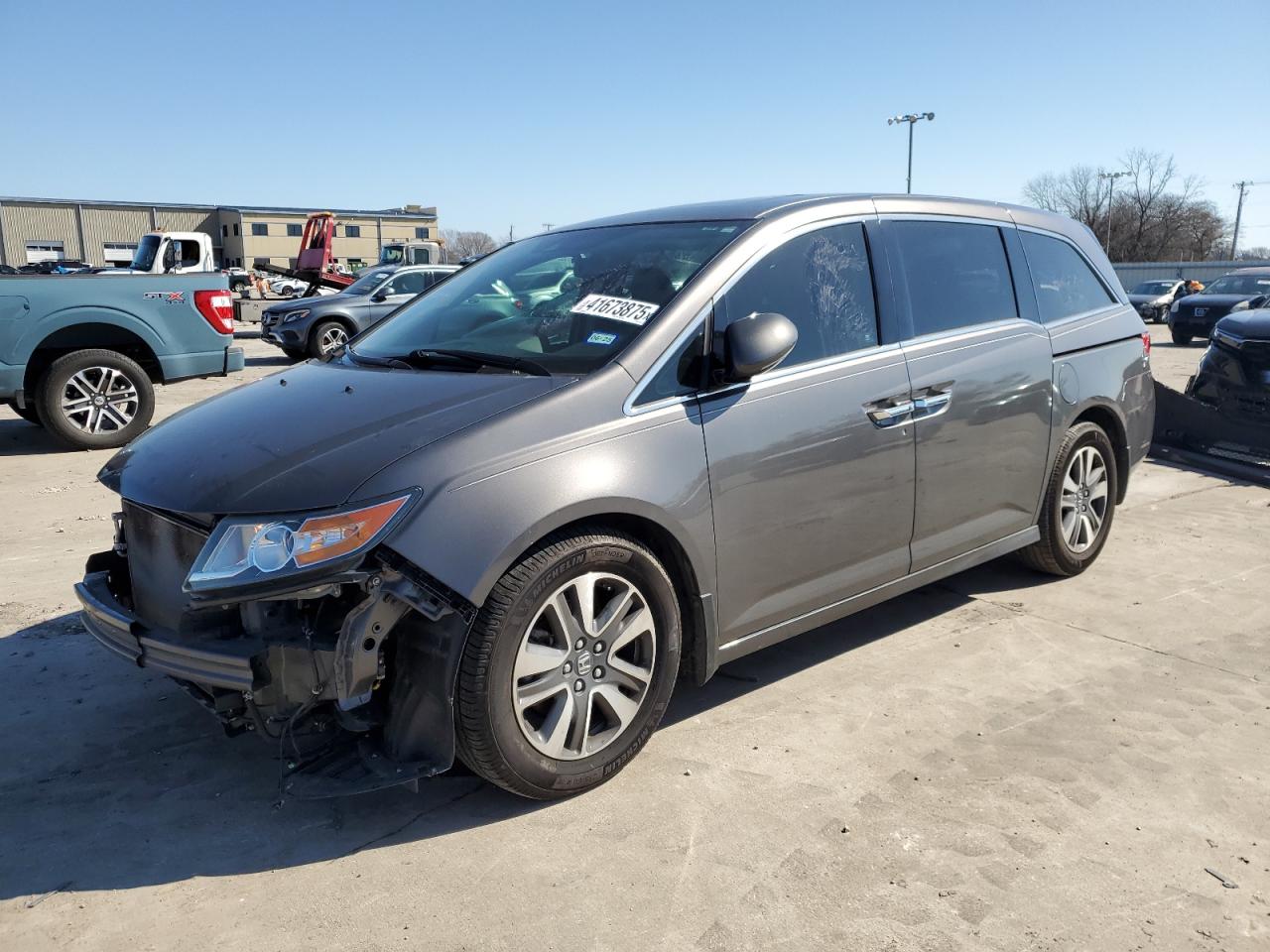 2015 Honda Odyssey - Image 1