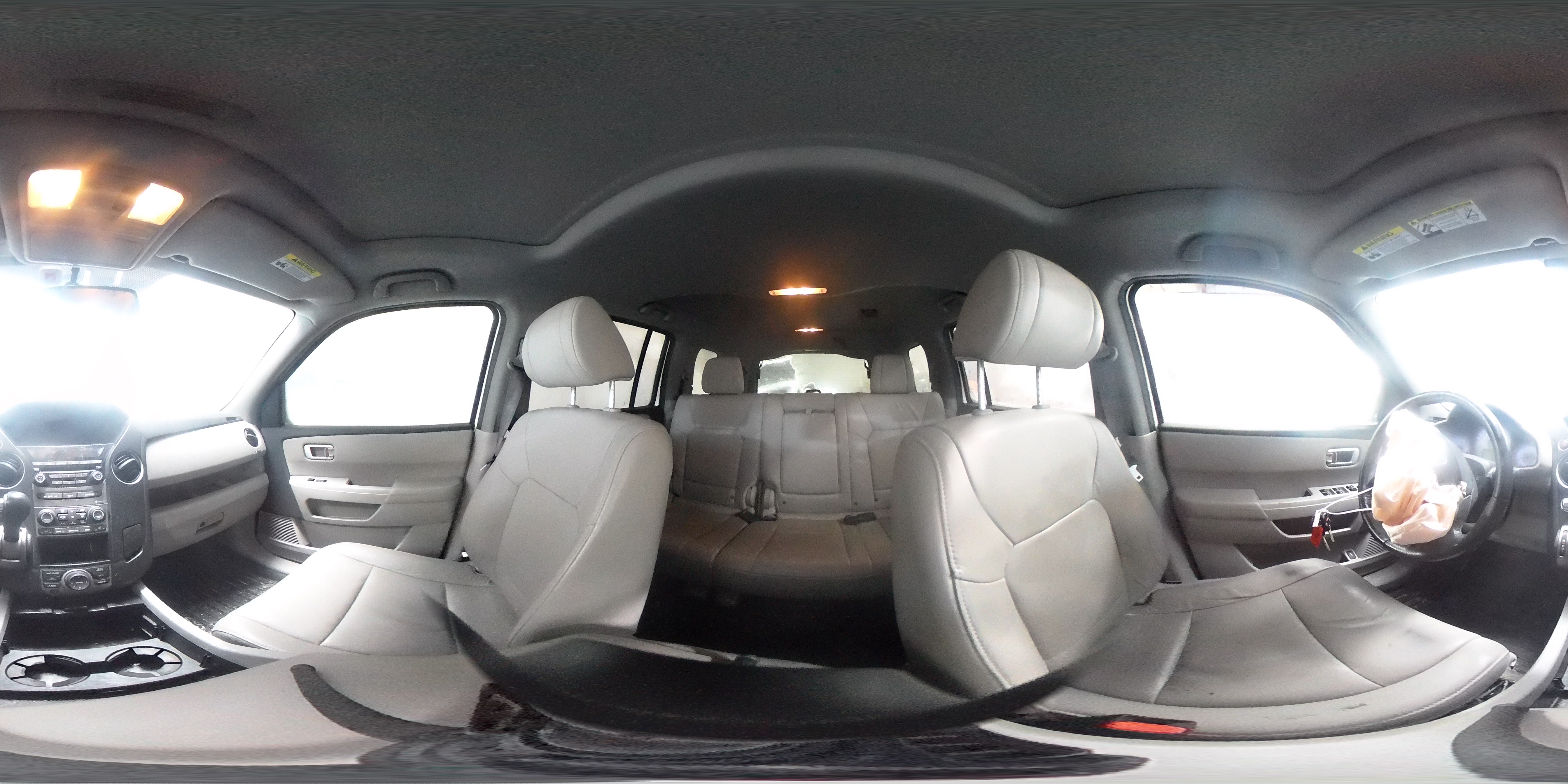 2015 Honda Pilot - Image 14