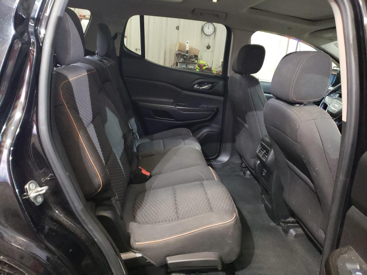 2017 GMC Acadia - Image 11