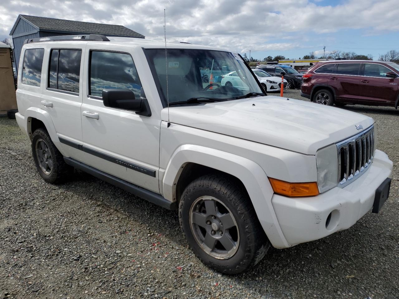 2007 Jeep Commander - Image 4