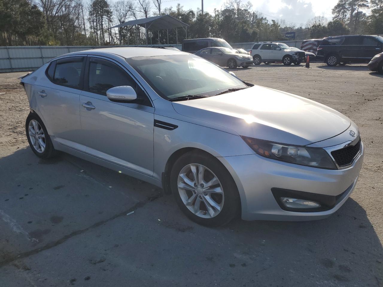 2012 Kia Optima - Image 4