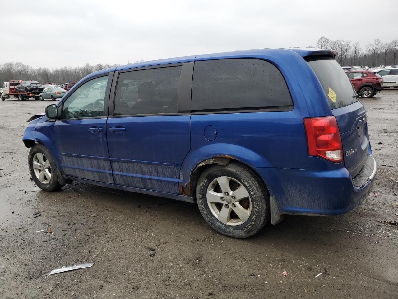 2013 Dodge Caravan - Image 2