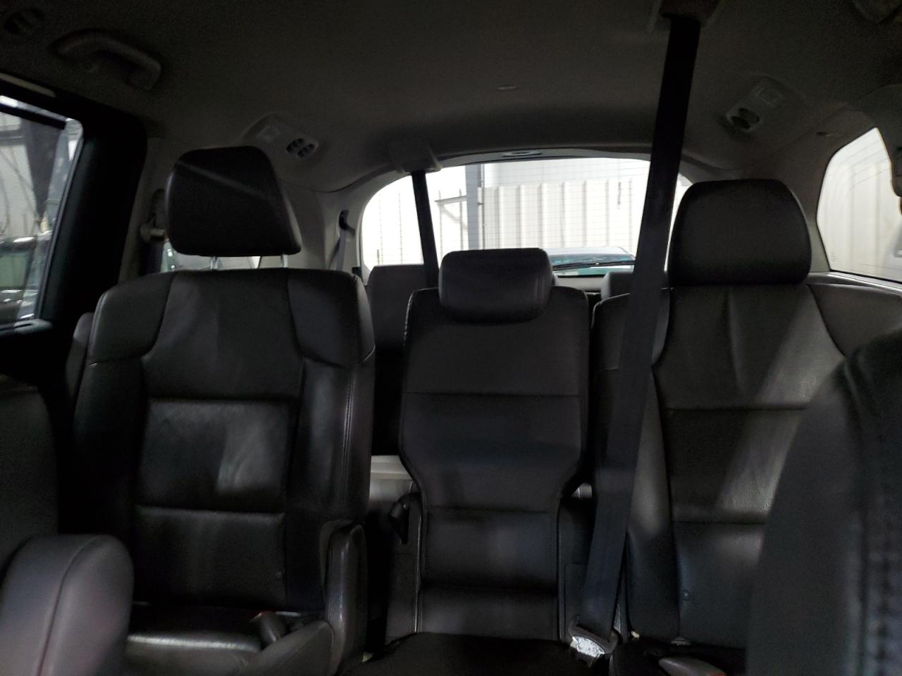 2011 Honda Odyssey - Image 10