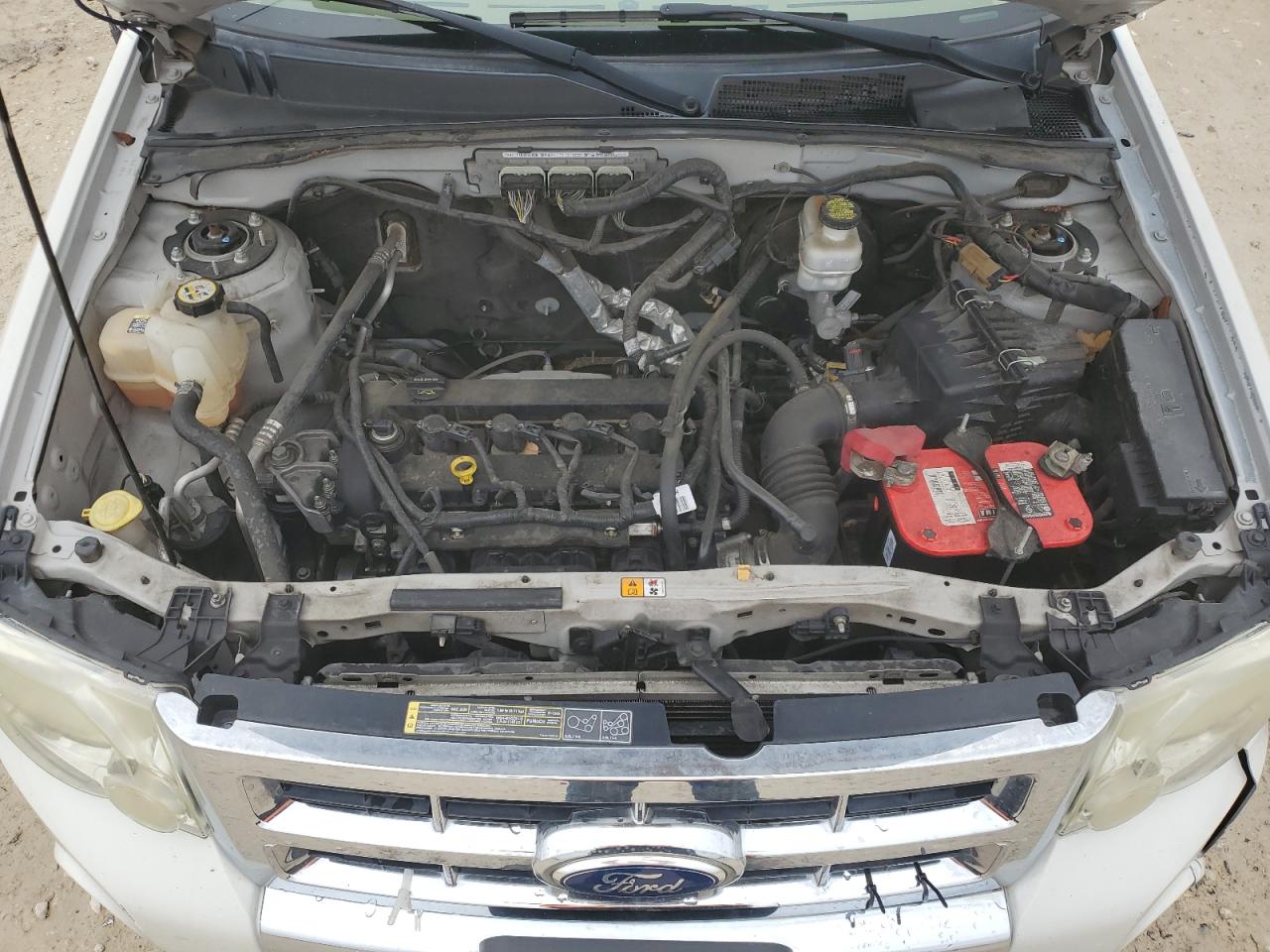 2011 Ford Escape - Image 12