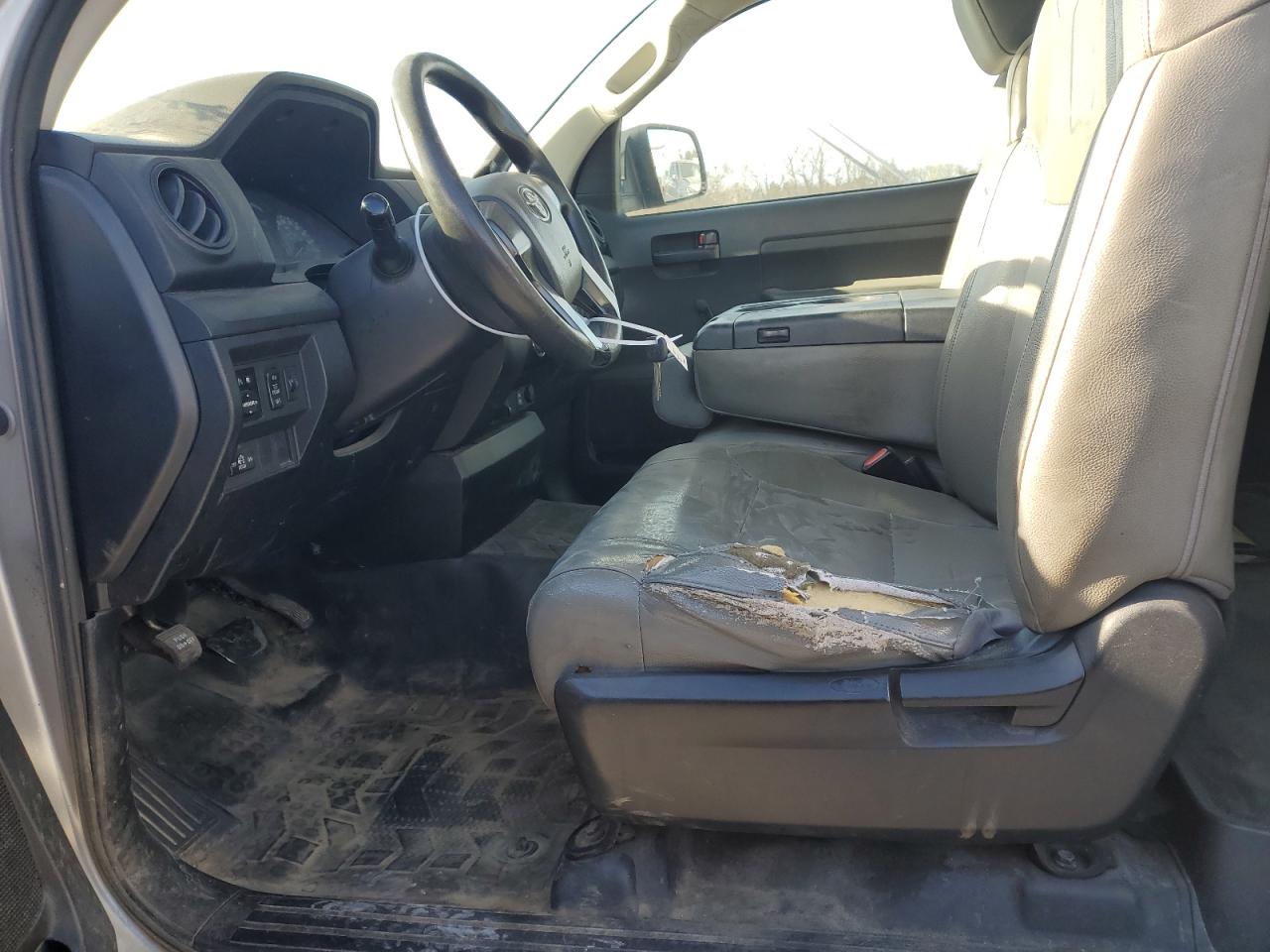 2014 Toyota Tundra - Image 7