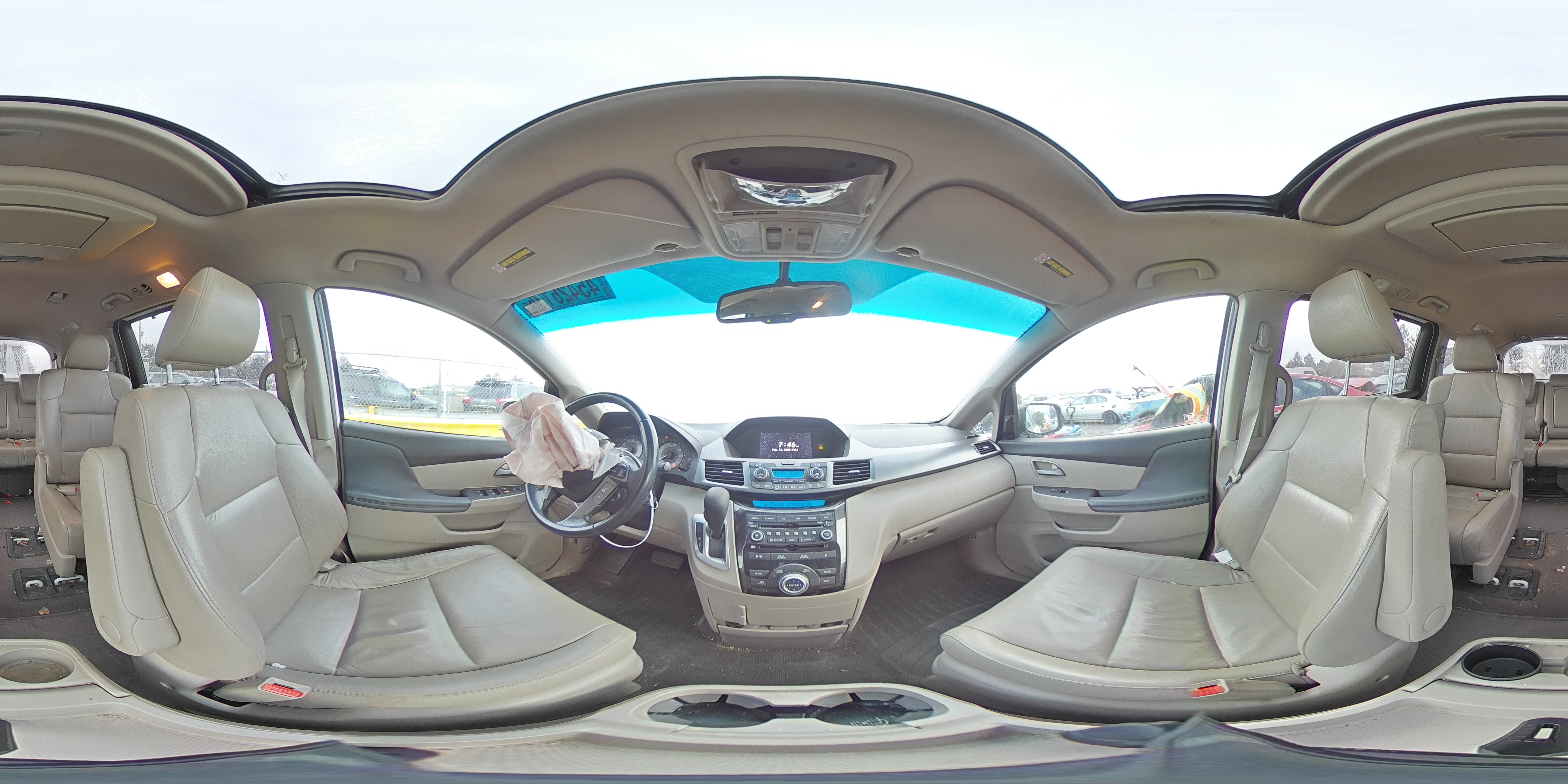 2012 Honda Odyssey - Image 14