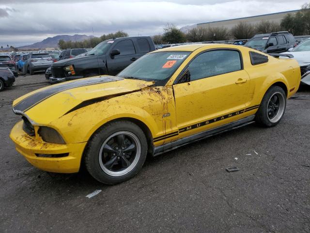 2005 Ford Mustang 