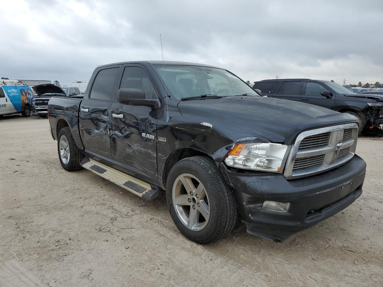 2009 Dodge RAM - Image 4