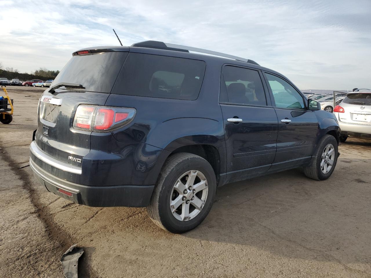 2015 GMC Acadia - Image 3