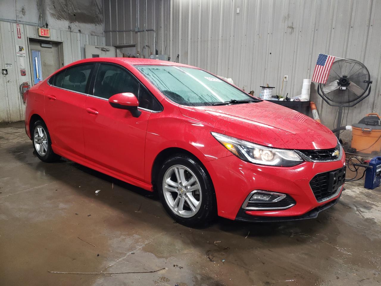 2017 Chevrolet Cruze - Image 4