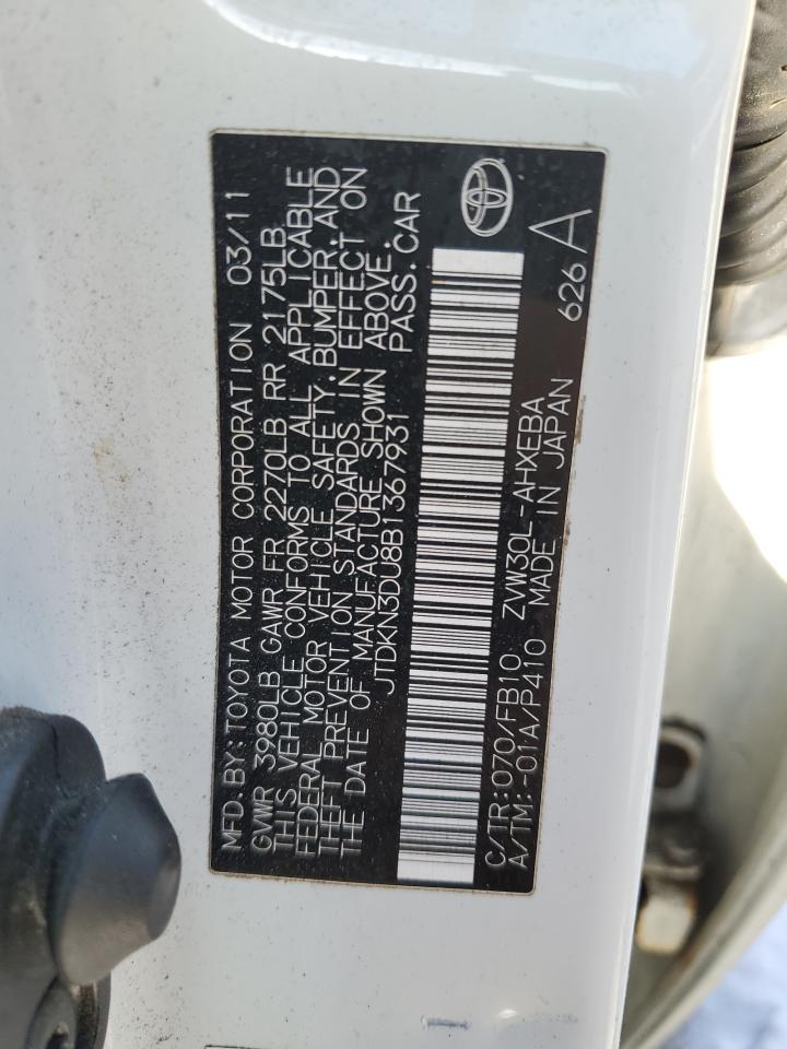 2011 Toyota Prius - Image 12
