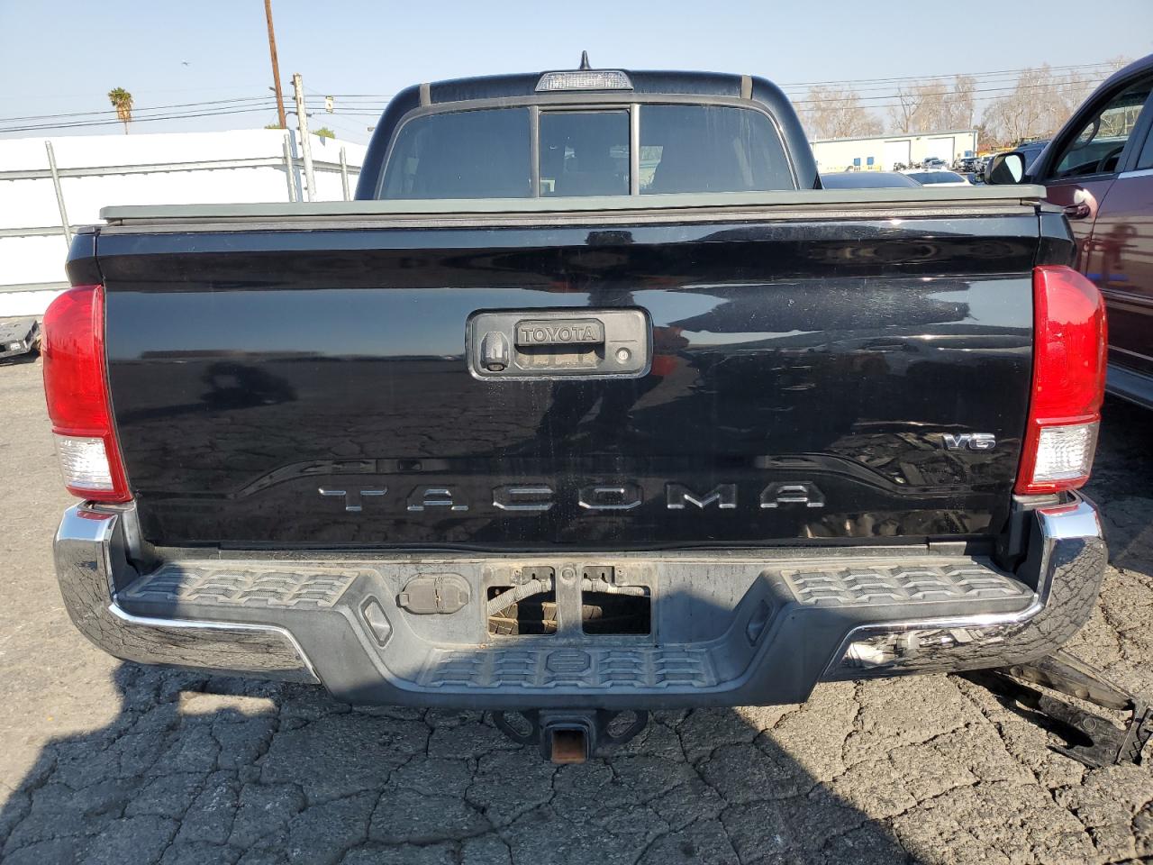 2017 Toyota Tacoma - Image 6