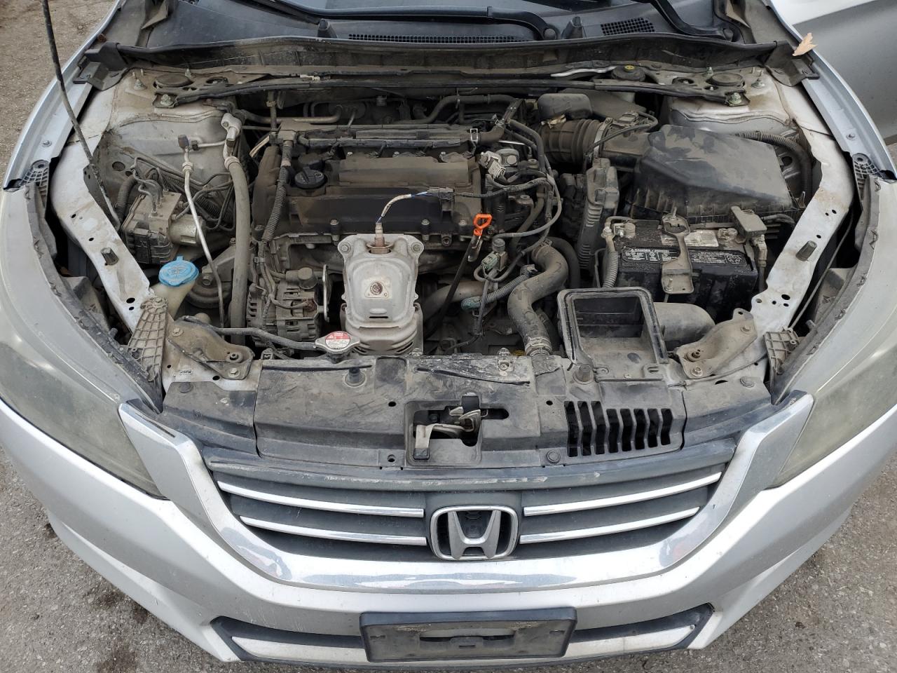 2013 Honda Accord - Image 11