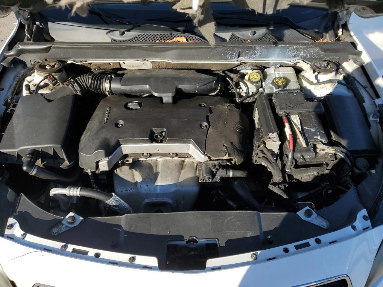 2013 Chevrolet Malibu - Image 12
