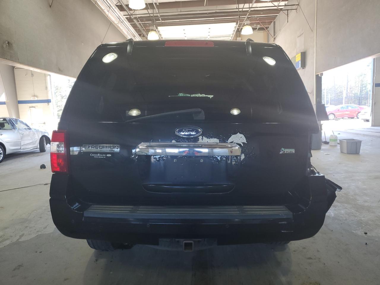2011 Ford Expedition - Image 6