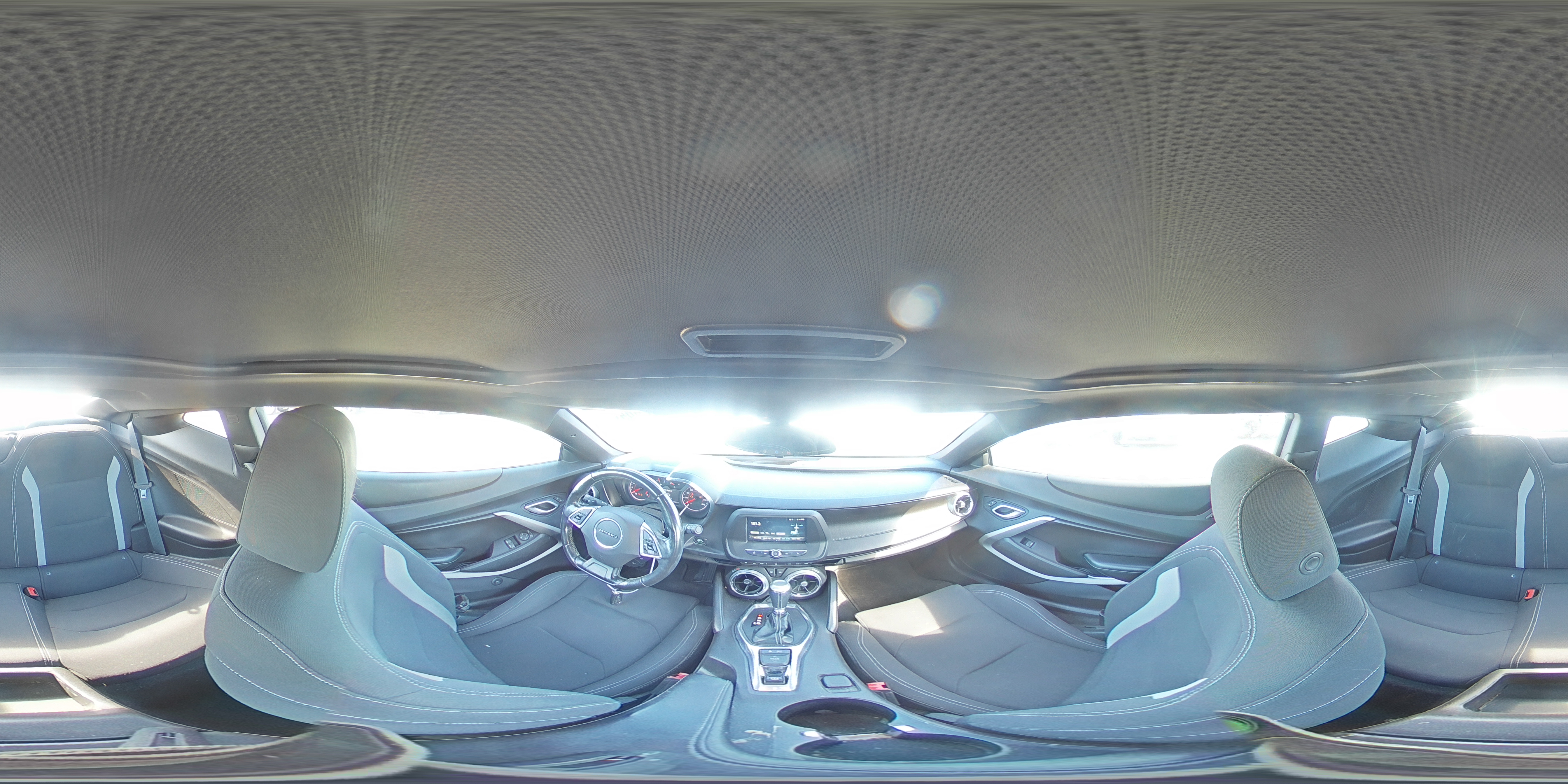 2018 Chevrolet Camaro - Image 13