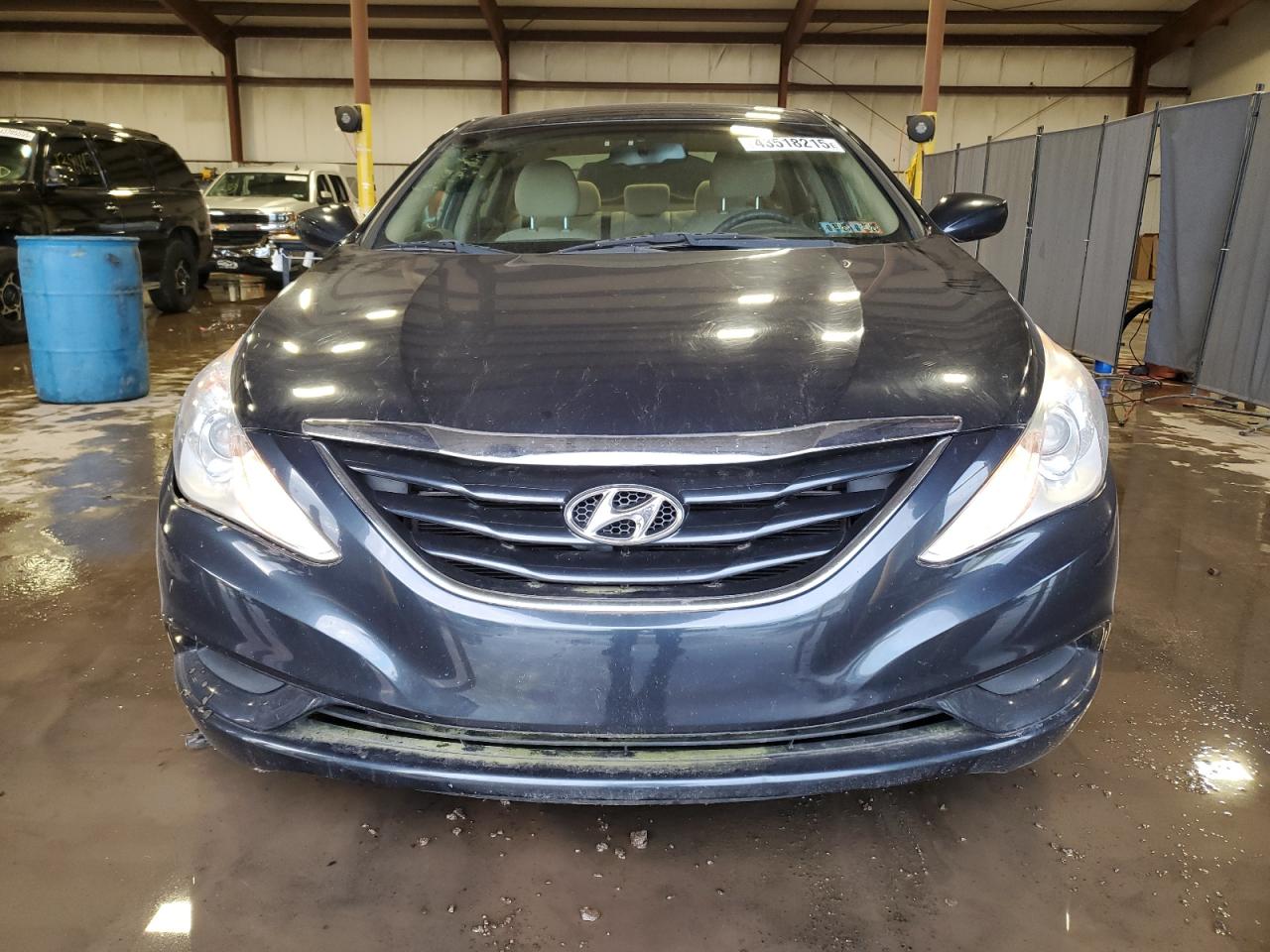 2012 Hyundai Sonata - Image 5