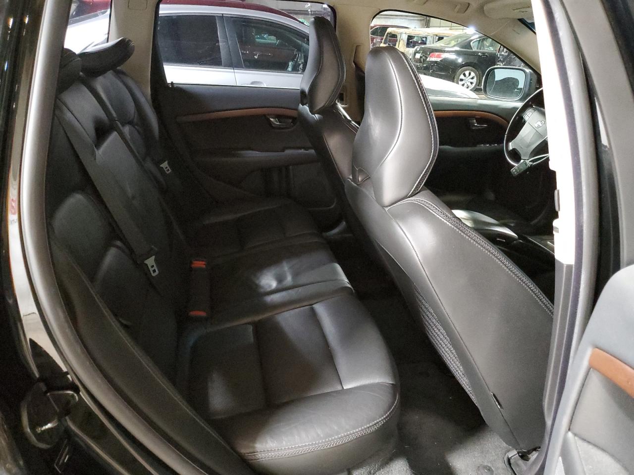 2009 Volvo XC70 - Image 10