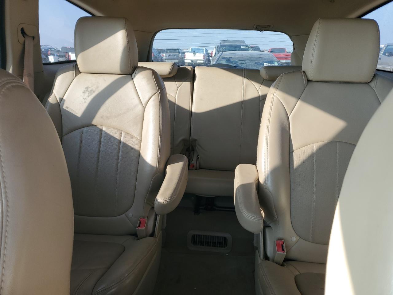 2012 Buick Enclave - Image 10