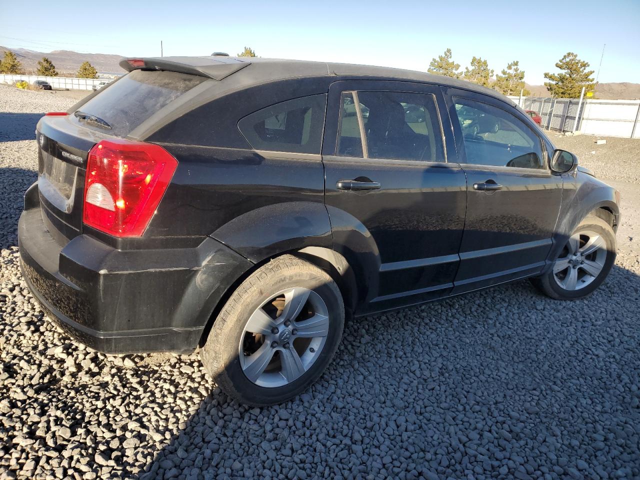 2012 Dodge Caliber - Image 3