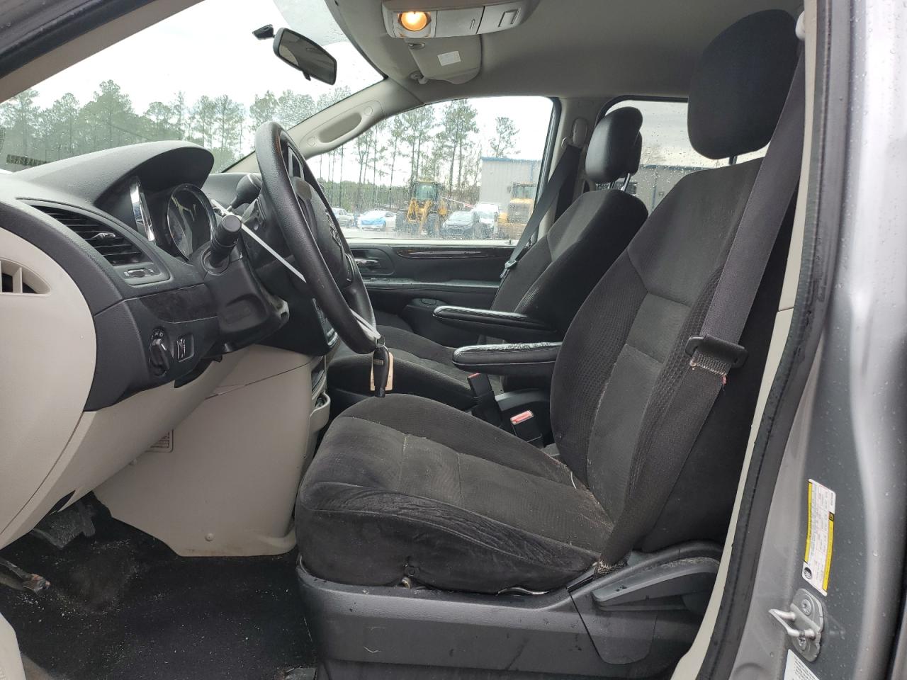 2014 Dodge Caravan - Image 7