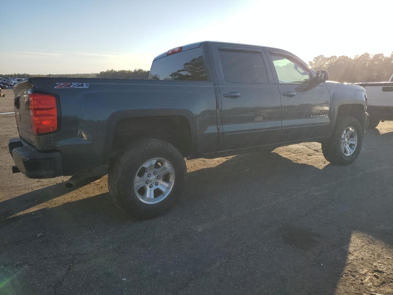 2017 Chevrolet Silverado - Image 3