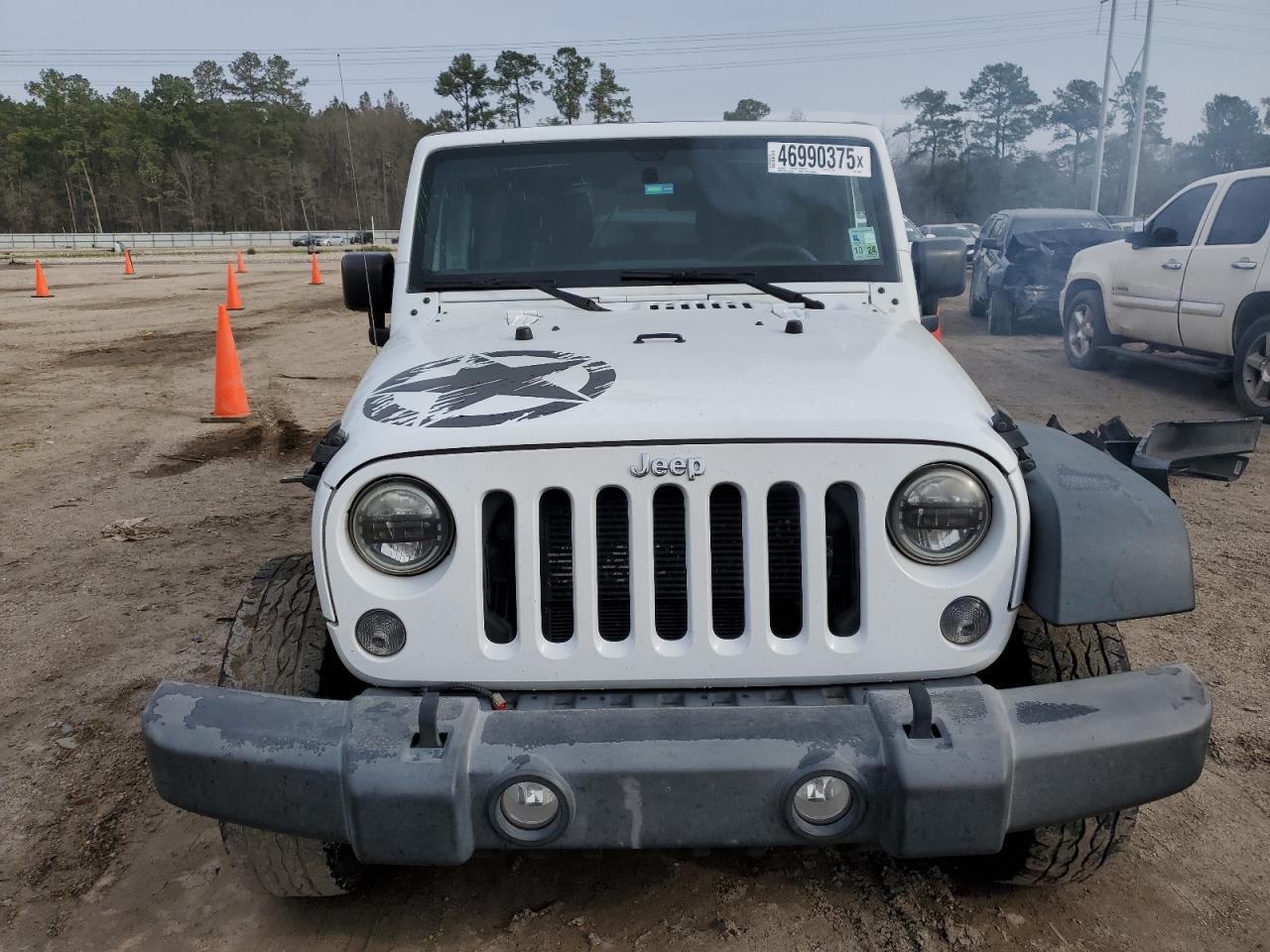 2015 Jeep Wrangler - Image 5
