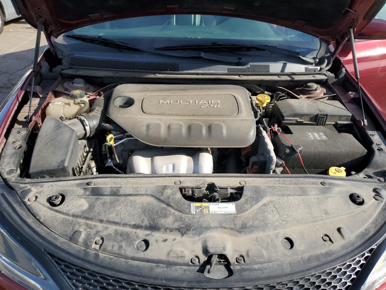 2015 Chrysler 200 - Image 11