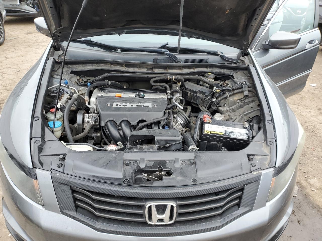 2008 Honda Accord - Image 11