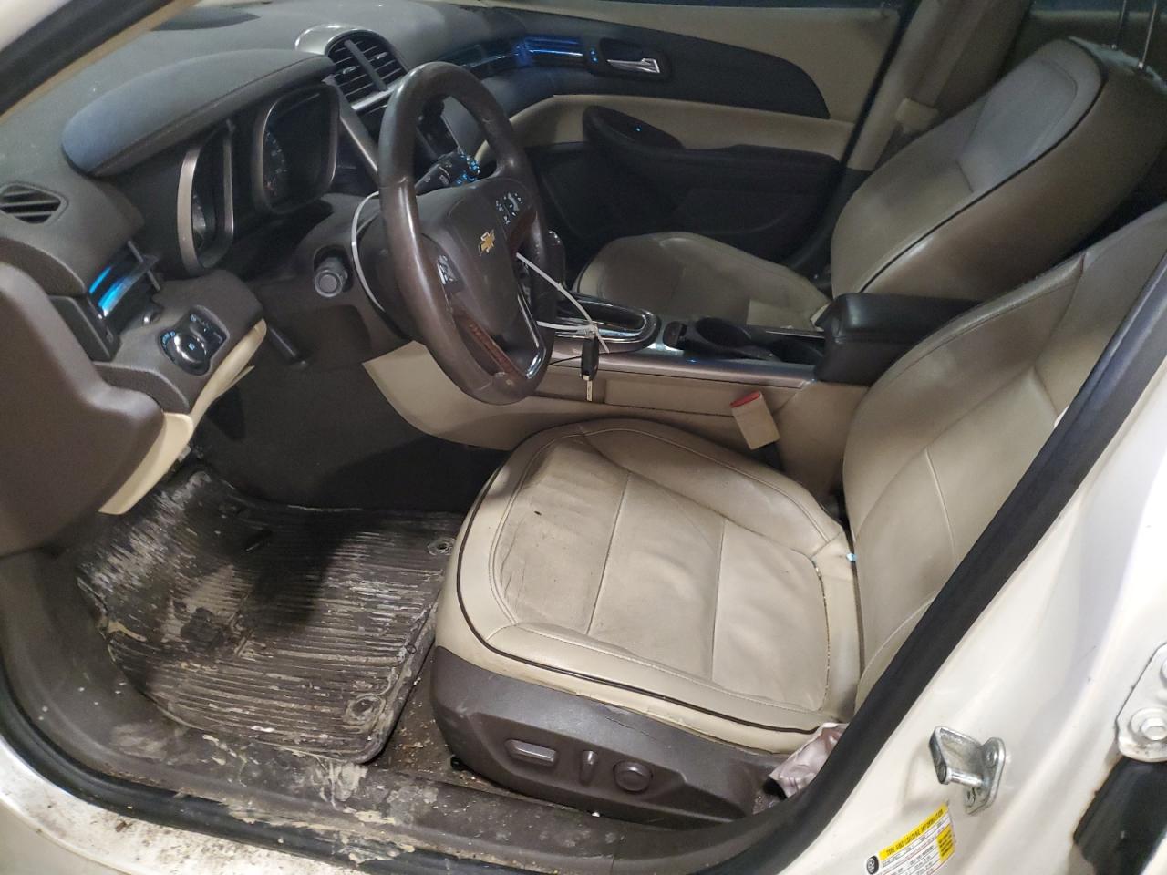 2013 Chevrolet Malibu - Image 7