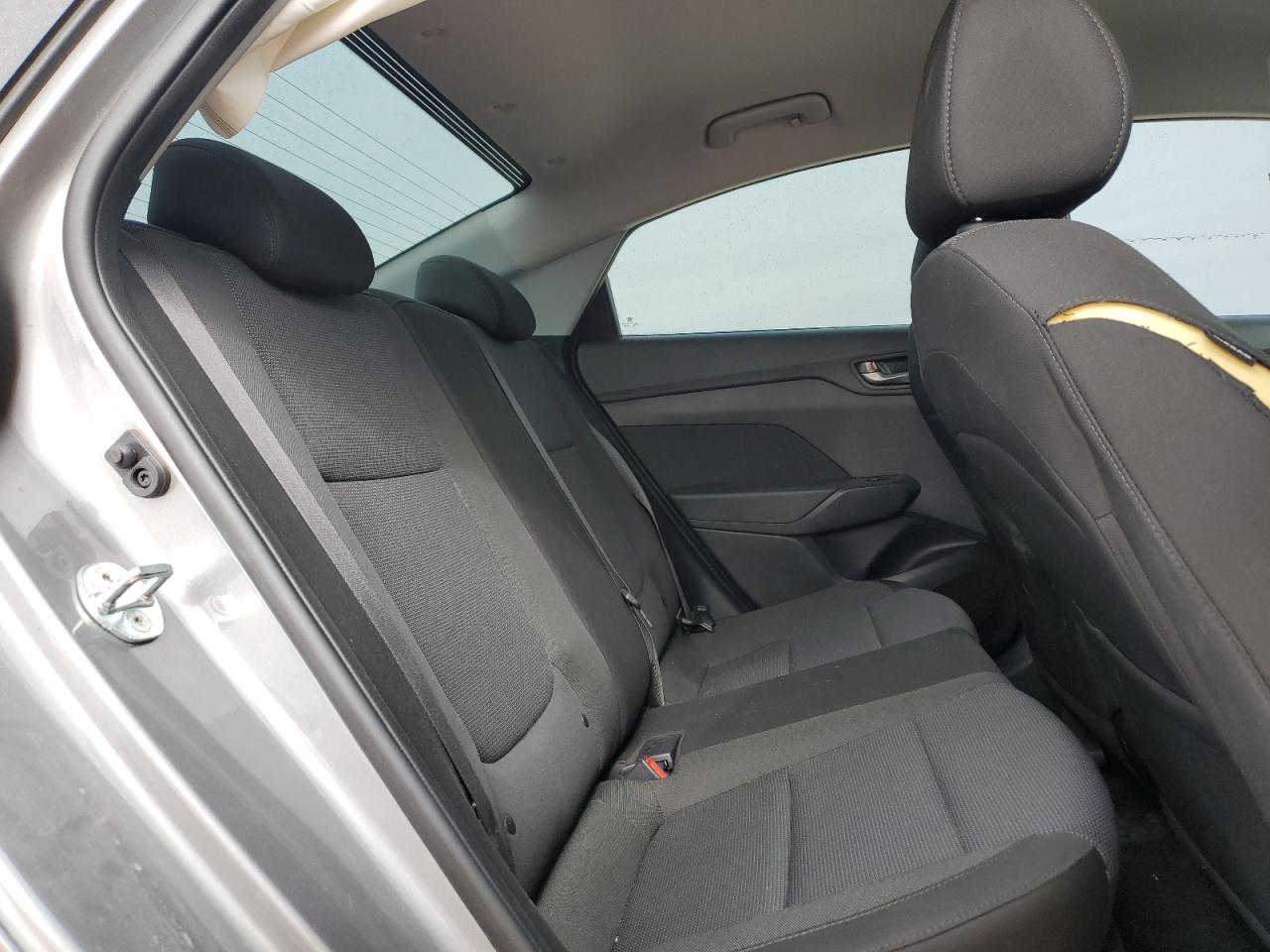 2022 Hyundai Accent - Image 10