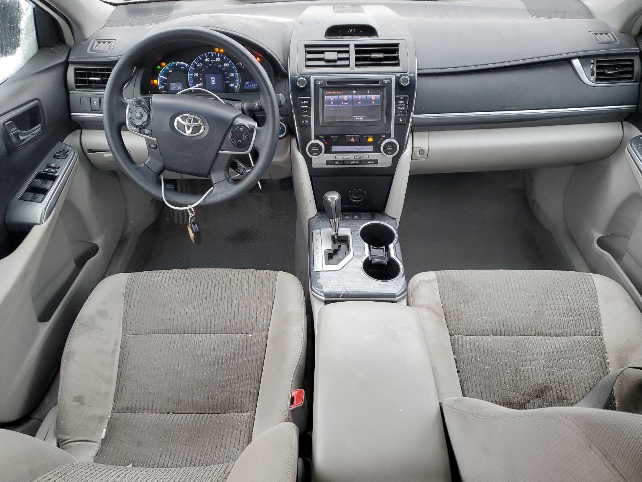 2014 Toyota Camry - Image 8