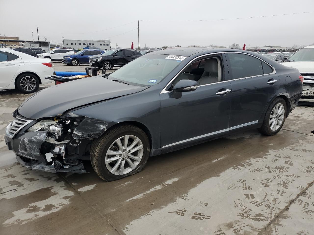 2010 Lexus ES - Image 1