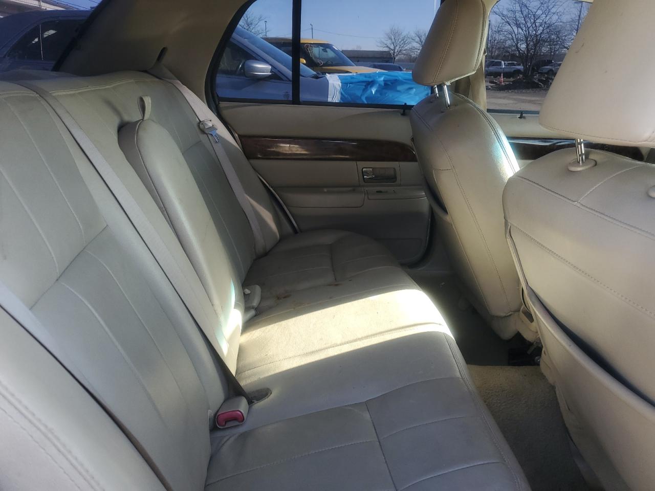 2009 Mercury Grand Marquis - Image 10