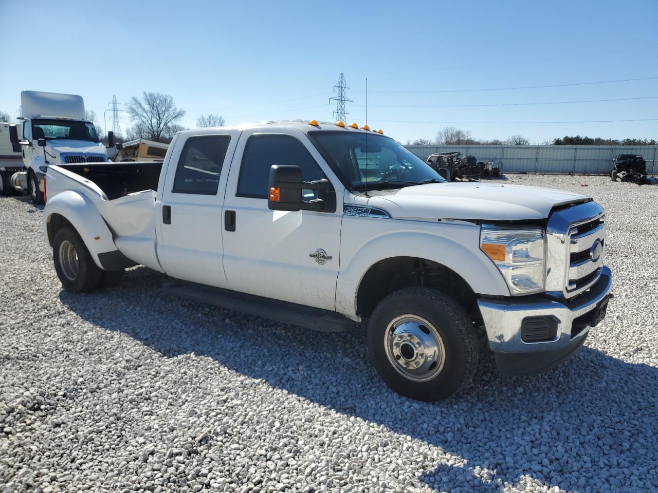 2015 Ford F350 - Image 4
