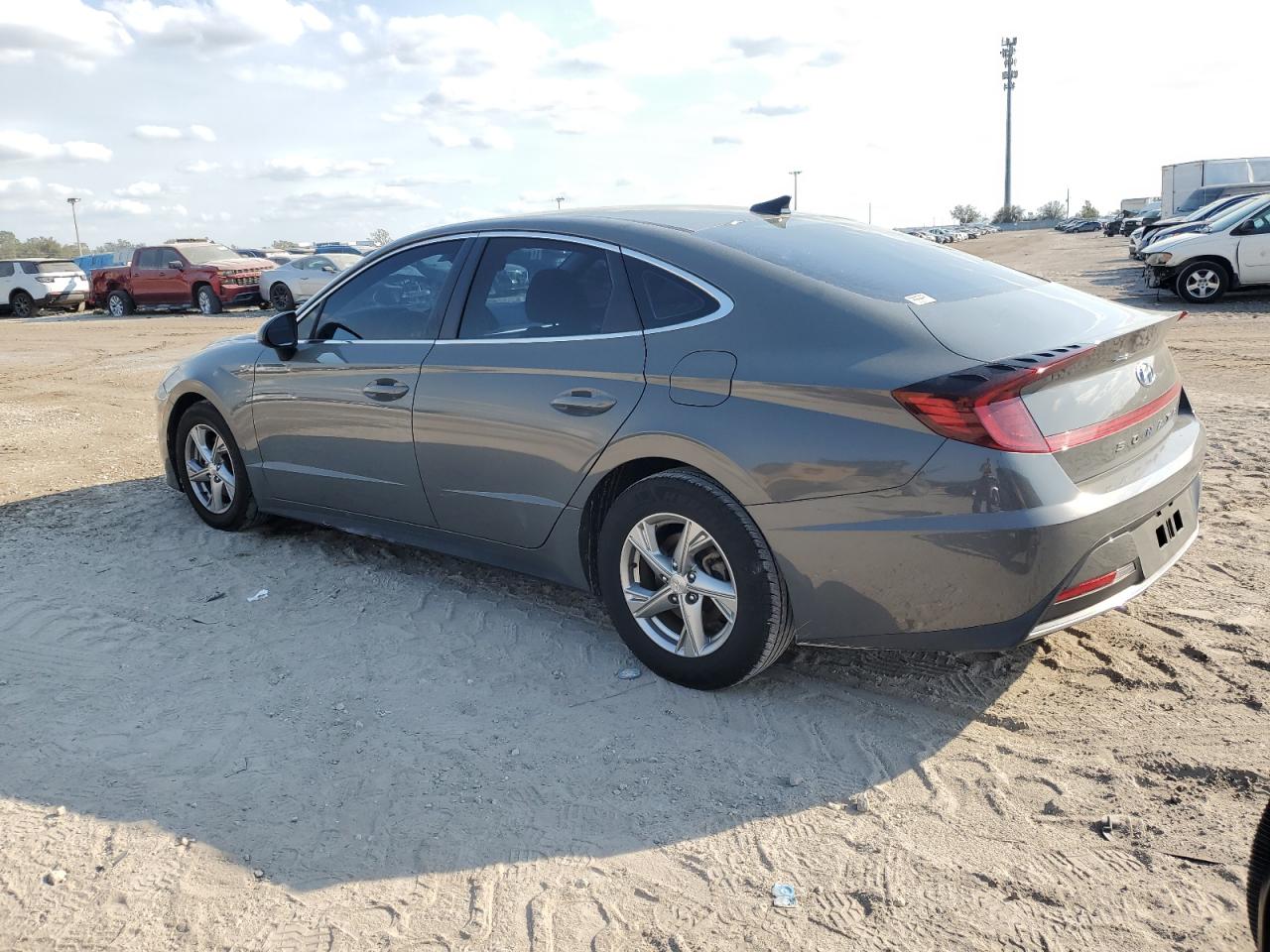 2021 Hyundai Sonata - Image 2
