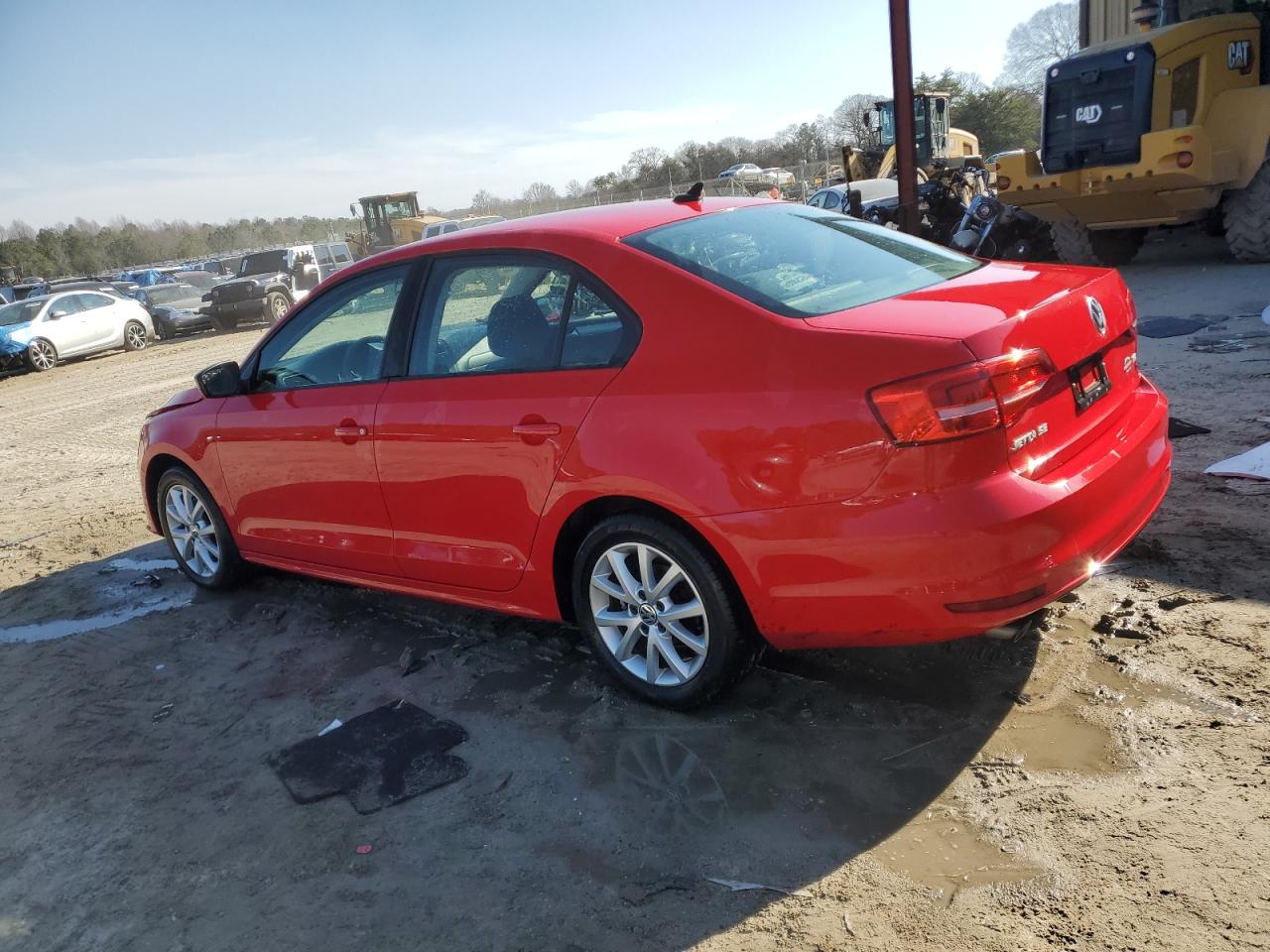 2015 Volkswagen Jetta - Image 2