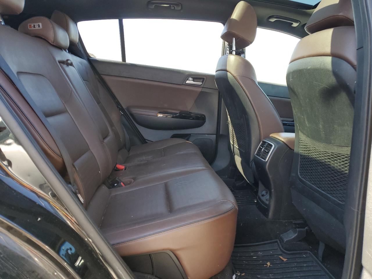 2017 Kia Sportage - Image 11