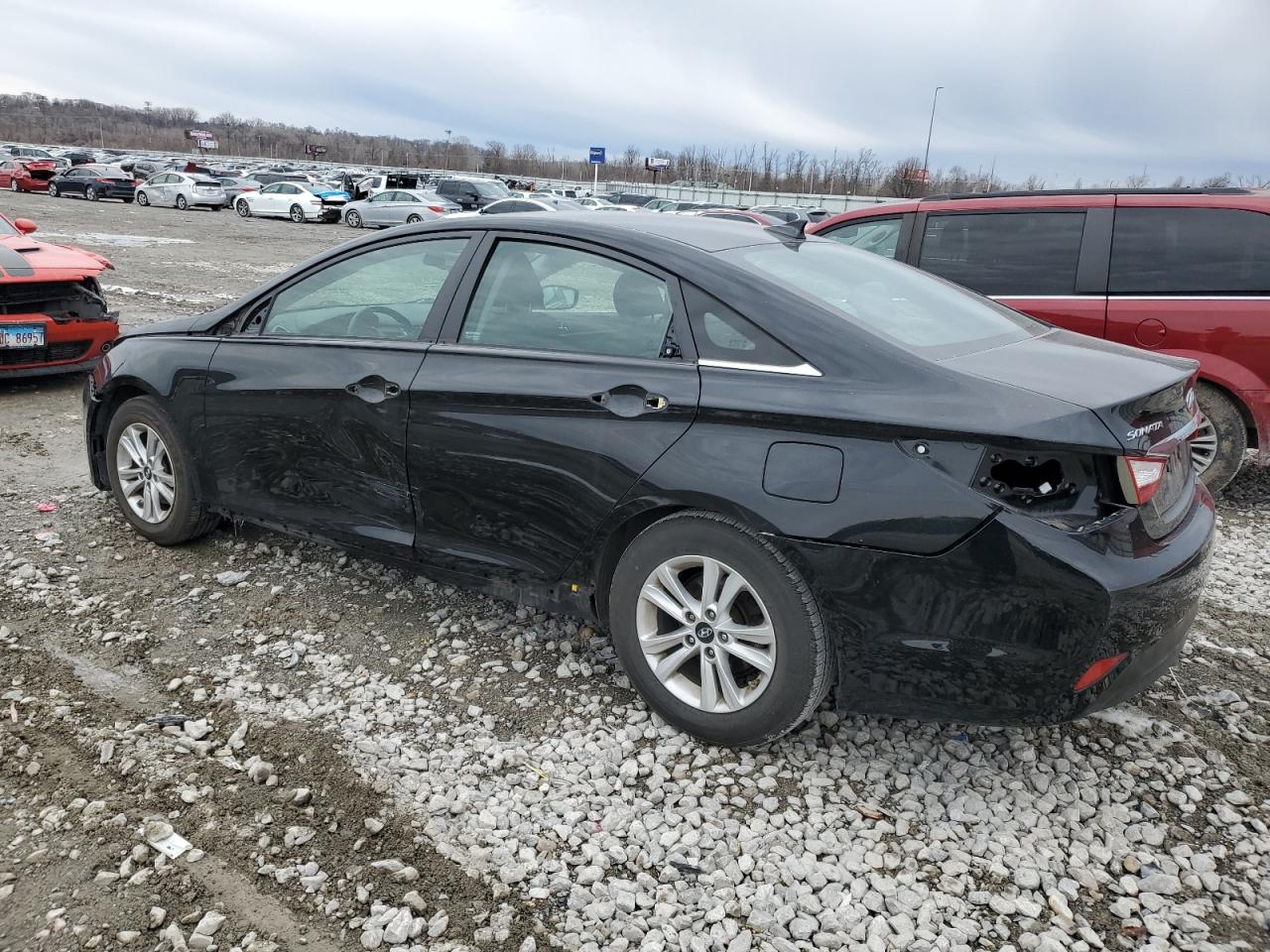 2014 Hyundai Sonata - Image 2