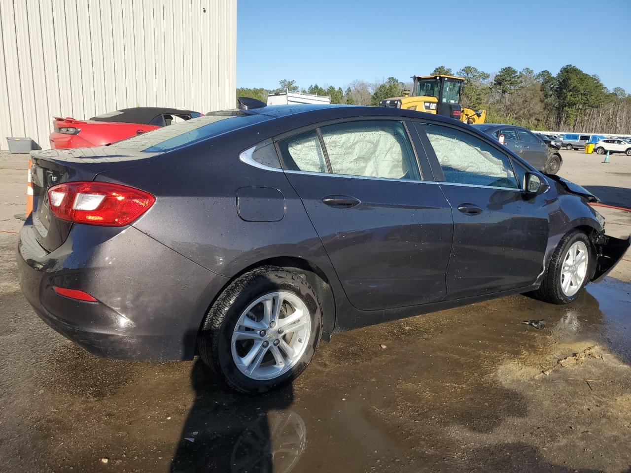 2017 Chevrolet Cruze - Image 3
