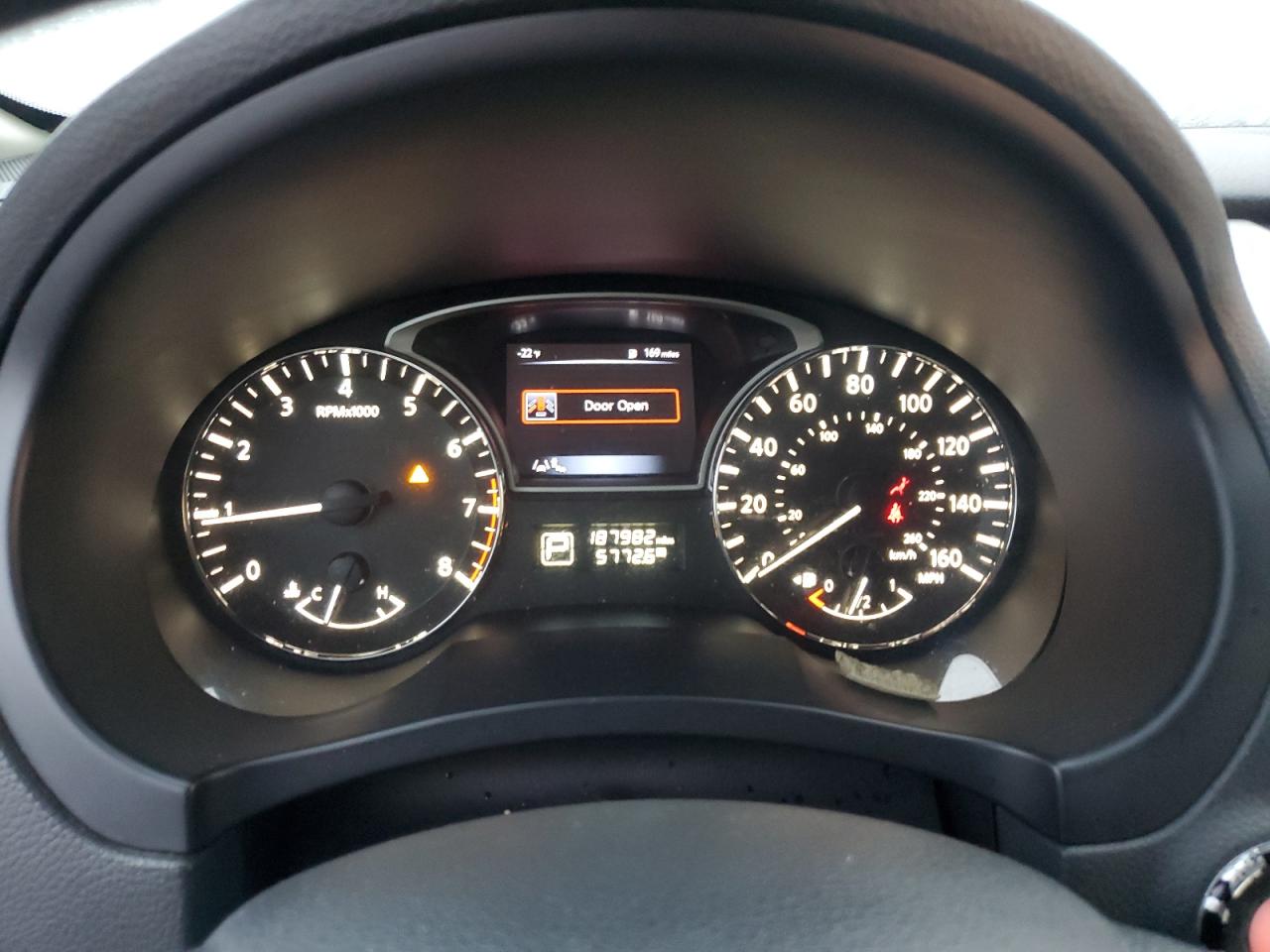 2015 Nissan Altima - Image 9