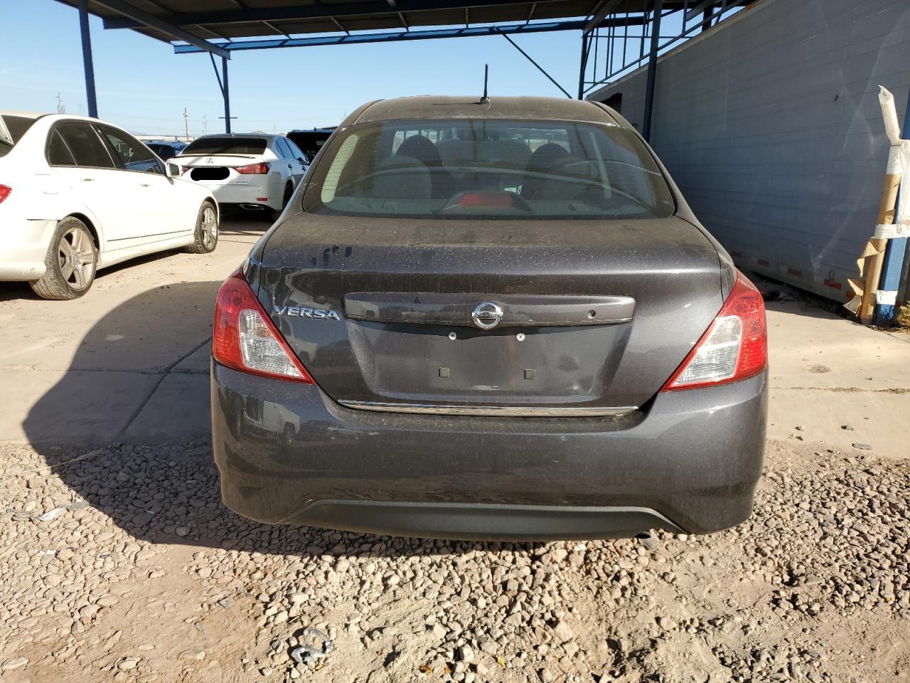 2015 Nissan Versa - Image 6