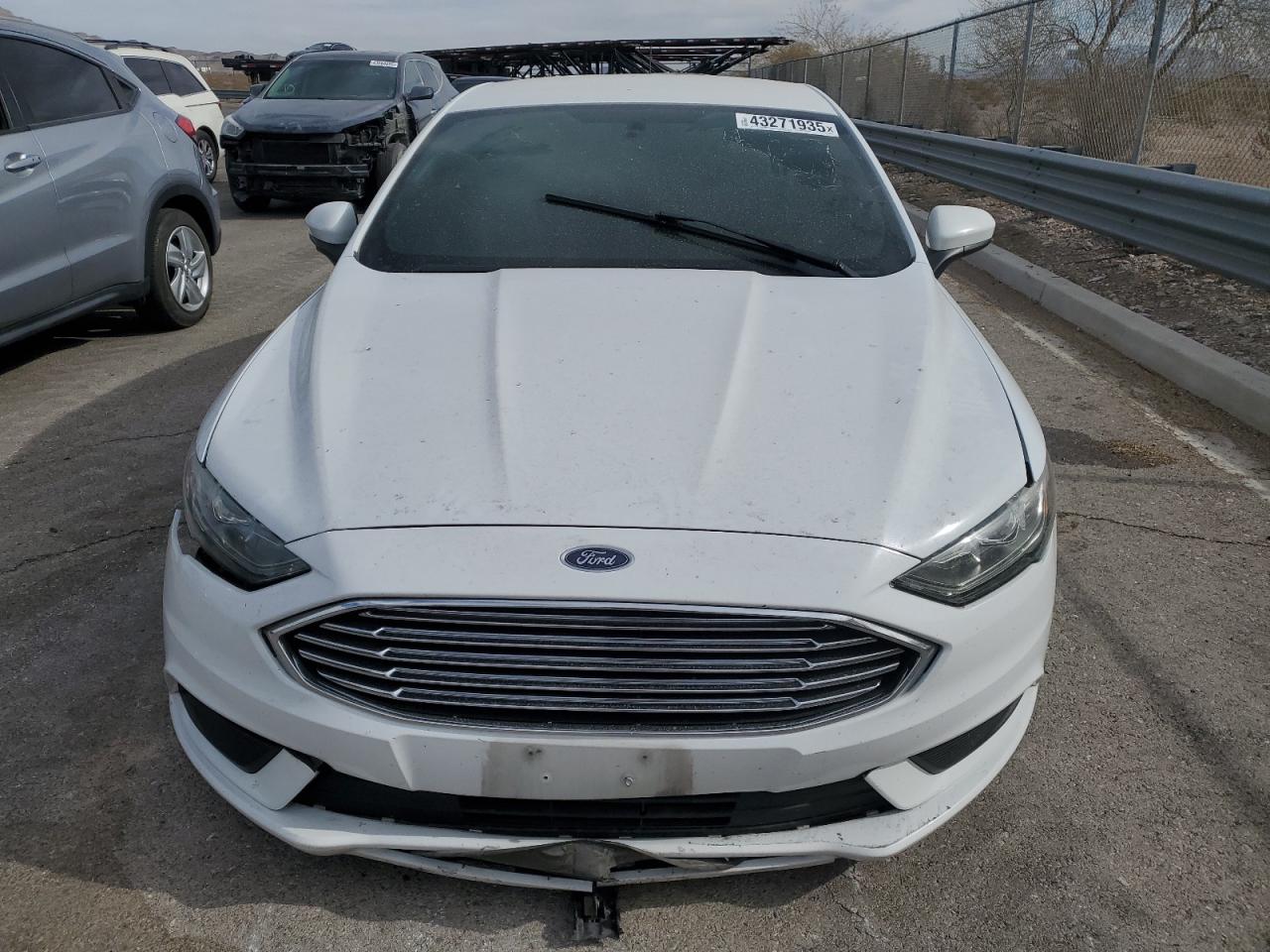 2017 Ford Fusion - Image 5