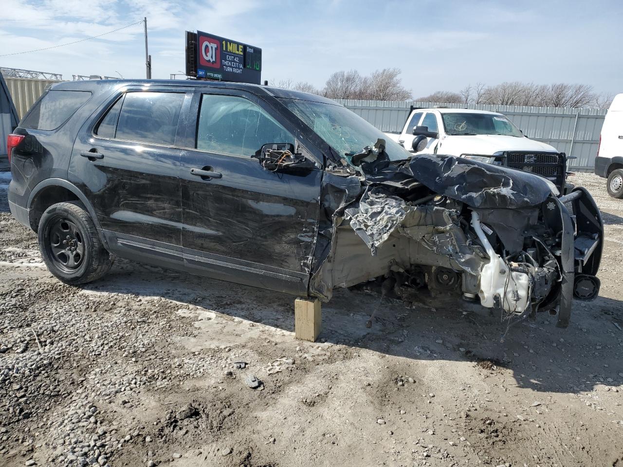 2017 Ford Explorer - Image 4