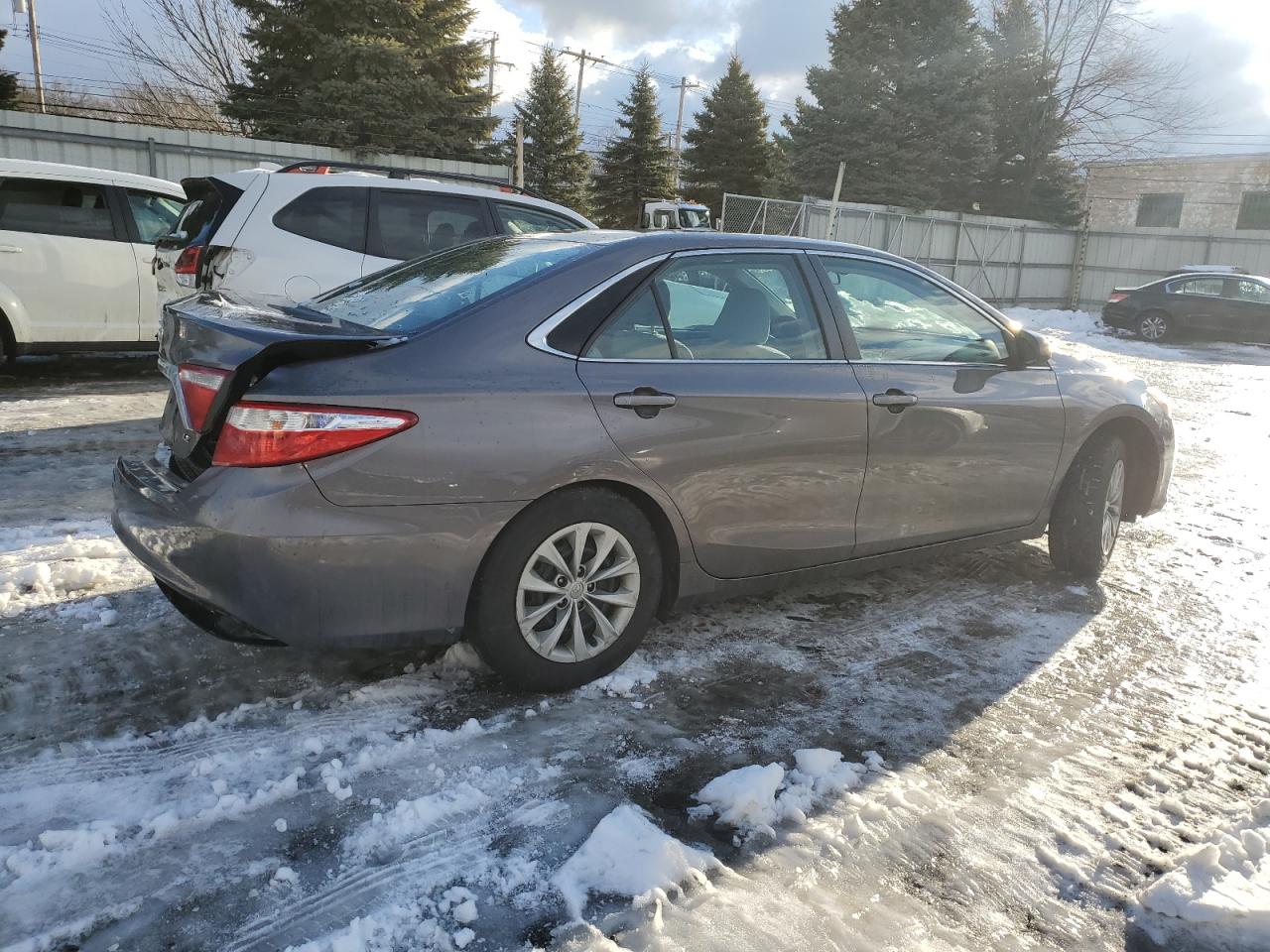 2017 Toyota Camry - Image 3